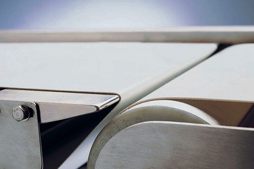 Habasit_Expert_Blog_How_to_reduce_friction_on_conveyors_with_a_nosebar_knife_edge.jpg habasit_expert_blog_how_to_reduce_friction_on_conveyors_with_a_nosebar_knife_edge.jpg.